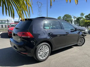 Volkswagen Golf VII 1.2 TSI 105ch BlueMotion Technology Cup 5p
