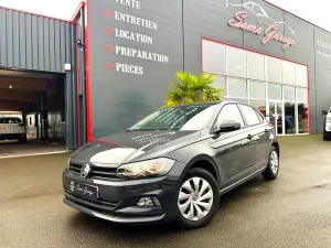 Volkswagen Polo VI 1.0 i 65ch Trendline Business