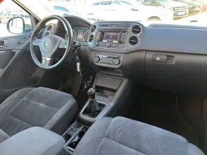 Volkswagen Tiguan 2.0 TDI 110ch BlueMotion Sportline