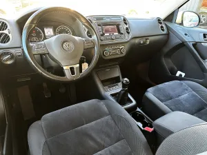Volkswagen Tiguan 2.0 TDI 110ch BlueMotion Sportline
