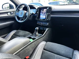 Volvo  Xc40 D3 AdBlue 150ch R-Design