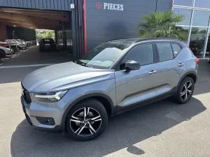 Volvo  Xc40 D3 AdBlue 150ch R-Design