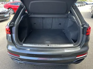 Audi  Q3  2.0 35 TDI  S TRONIC 7