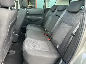 Peugeot  3008 1.6 HDI 110ch 